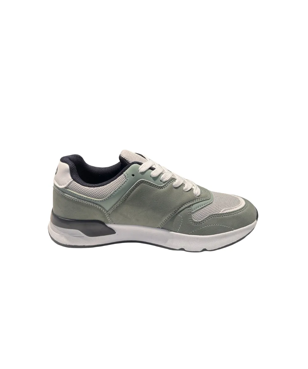 GAP MEN TRAINERS IN GREEN